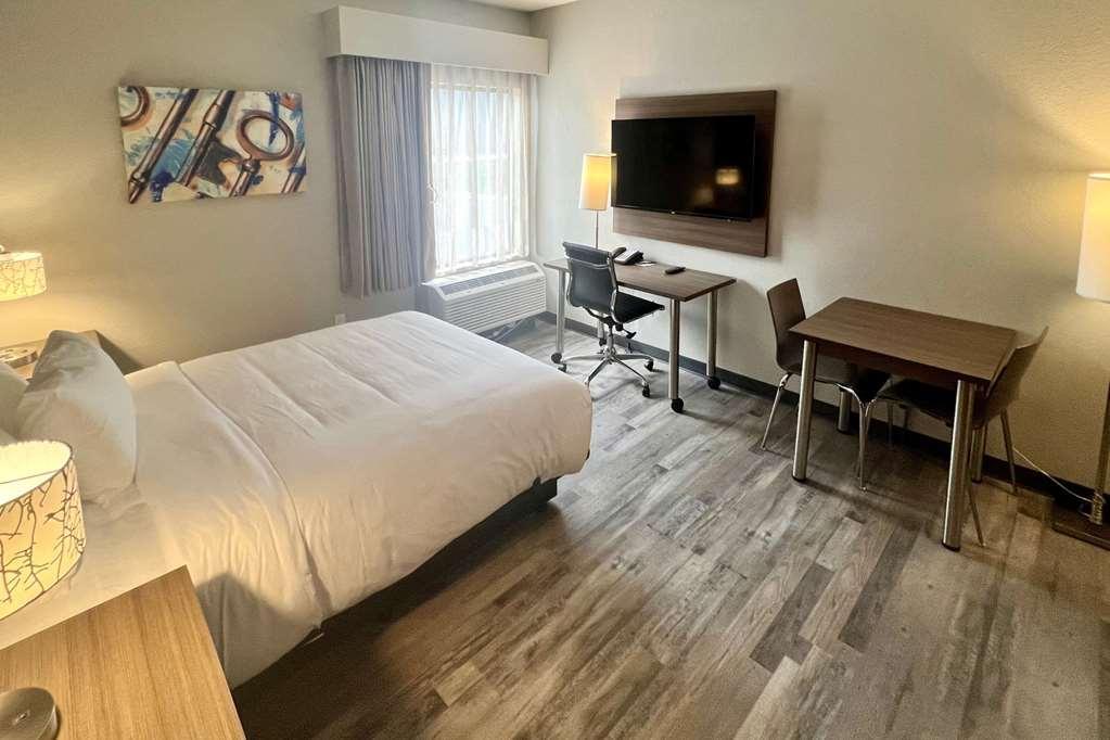 Mainstay Suites Bourbonnais - Kankakee Номер фото
